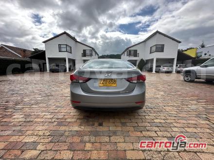 Hyundai Elantra 2015 - imagen secundaria 2