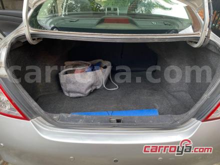 Nissan Versa 2014 - imagen secundaria 1