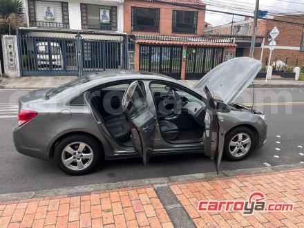 Chevrolet Cruze 2011 - imagen secundaria 2