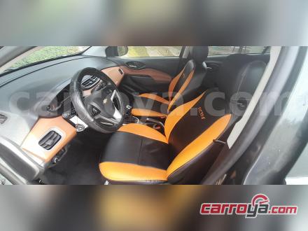 Chevrolet Onix 2018 - imagen secundaria 2