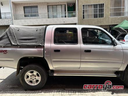 Toyota Hilux 2005 - imagen 1