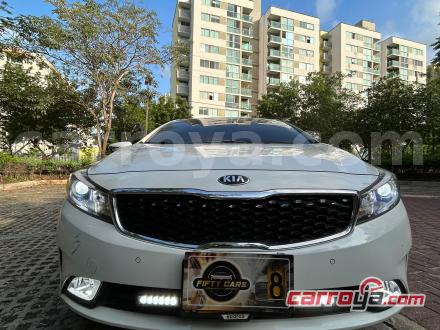 KIA Cerato Pro 2019 - imagen secundaria 1