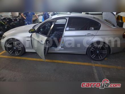 BMW 320i 2009 - imagen secundaria 2