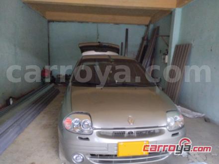 Renault Clio 2005 - imagen secundaria 2