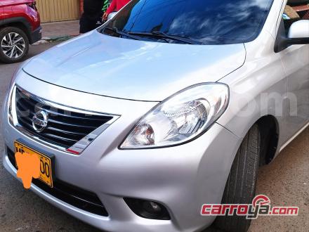 Nissan Versa 2012 - imagen secundaria 1