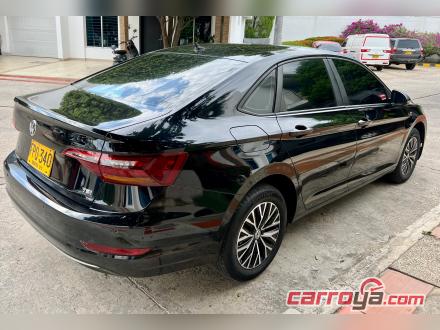 Volkswagen Jetta 2019 - imagen secundaria 2