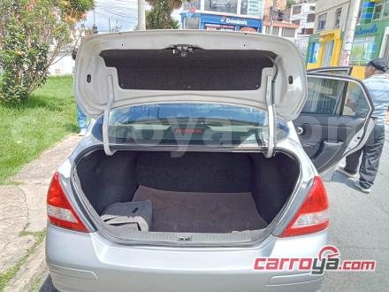 Nissan Tiida 2008 - imagen secundaria 1