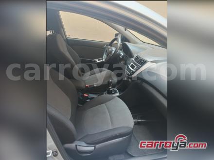 Hyundai Accent 2015 - imagen secundaria 1