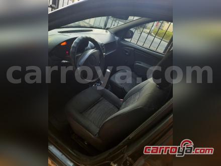 Renault Logan 2011 - imagen secundaria 2