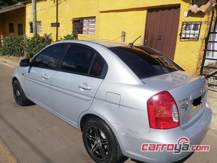 Hyundai Accent 2010 - imagen secundaria 2