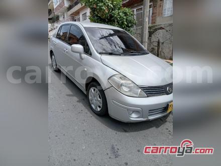 Nissan Tiida 2011 - imagen 1