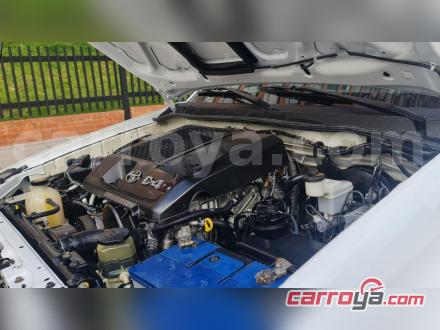 Toyota Hilux 2015 - imagen secundaria 2