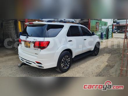 Toyota Fortuner 2014 - imagen secundaria 2