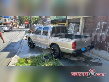 Mazda B2600 2005 - imagen secundaria 1