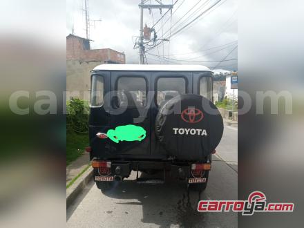 Toyota FJ43 1973 - imagen secundaria 2