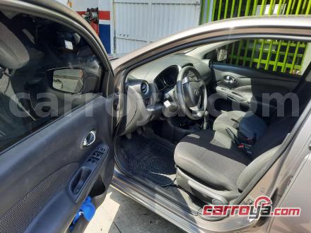 Nissan Versa 2015 - imagen secundaria 1