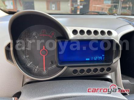 Chevrolet Sonic 2015 - imagen secundaria 2