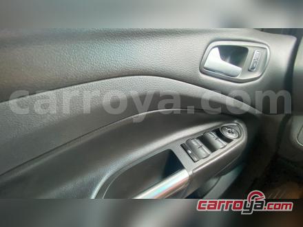 Ford Escape 2016 - imagen secundaria 2