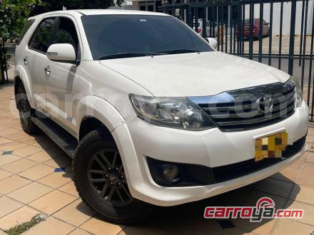 Toyota Fortuner 2012 - imagen 1