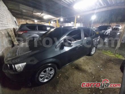 Chevrolet Sonic 2015 - imagen secundaria 1