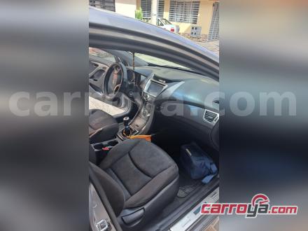 Hyundai Elantra 2012 - imagen secundaria 2