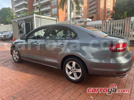 Volkswagen Jetta 2017 - imagen 1