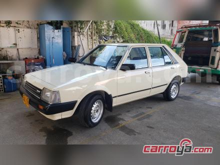 Mazda 323 1983 - imagen secundaria 2