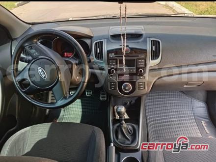 KIA Cerato Koup 2013 - imagen secundaria 2