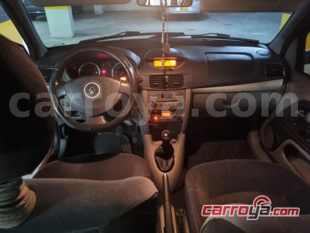 Renault Symbol II 2010 - imagen secundaria 1