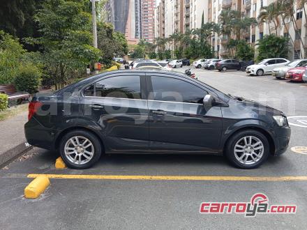 Chevrolet Sonic 2015 - imagen 1