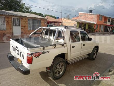 Toyota Hilux 2005 - imagen 1