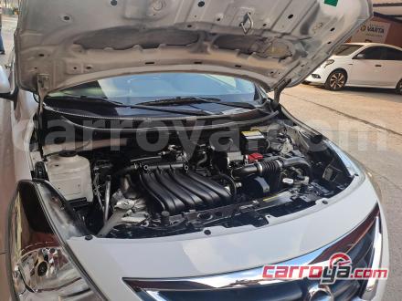 Nissan Versa 2019 - imagen secundaria 1