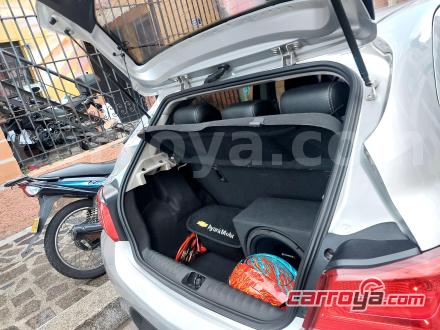 Chevrolet Onix 2019 - imagen 1