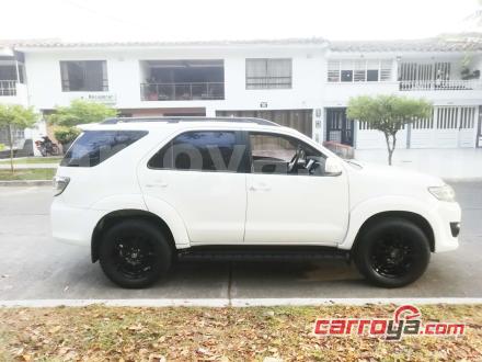 Toyota Fortuner 2013 - imagen 1