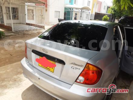 Hyundai Accent 2006 - imagen 1