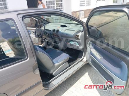 Renault Twingo 2006 - imagen secundaria 2
