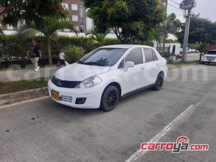 Nissan Tiida 2013 - imagen 1