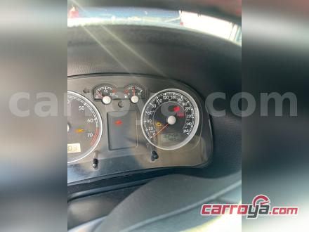 Volkswagen Jetta 2011 - imagen secundaria 2