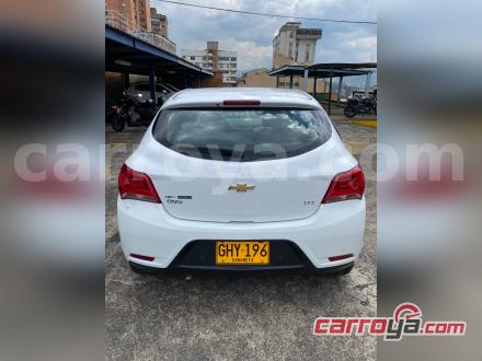 Chevrolet Onix 2020 - imagen secundaria 1