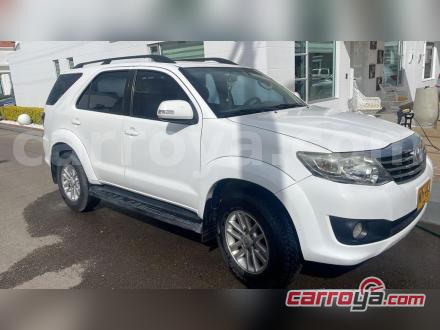 Toyota Fortuner 2014 - imagen secundaria 1