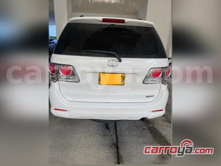 Toyota Fortuner 2014 - imagen secundaria 2