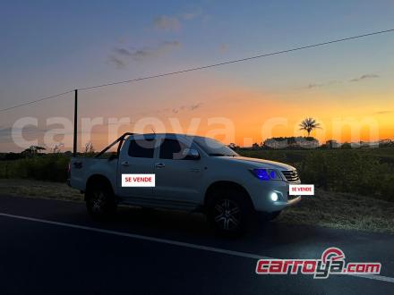 Toyota Hilux 2013 - imagen secundaria 1