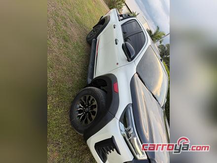 Toyota Hilux 2023 - imagen secundaria 2