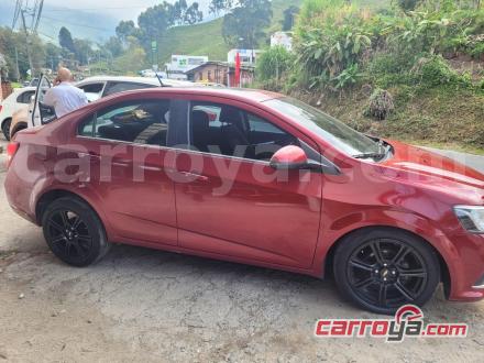 Chevrolet Sonic 2018 - imagen secundaria 2