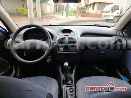 Peugeot 206 2002 - imagen secundaria 2