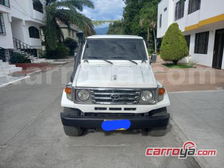 Toyota Land Cruiser 1995 - imagen secundaria 2