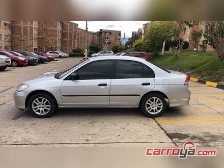 Honda Civic 2004 - imagen secundaria 1