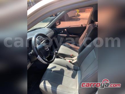 Mazda Allegro 2003 - imagen secundaria 1