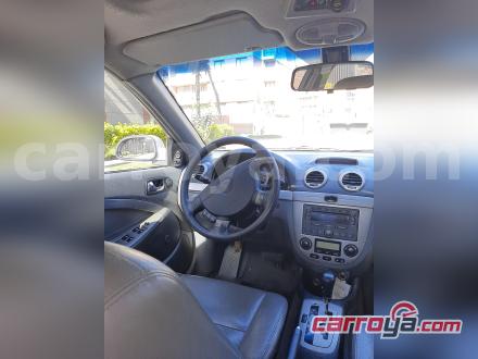 Chevrolet Optra 2009 - imagen secundaria 1
