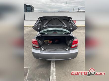 KIA Rio Stylus 2011 - imagen secundaria 2